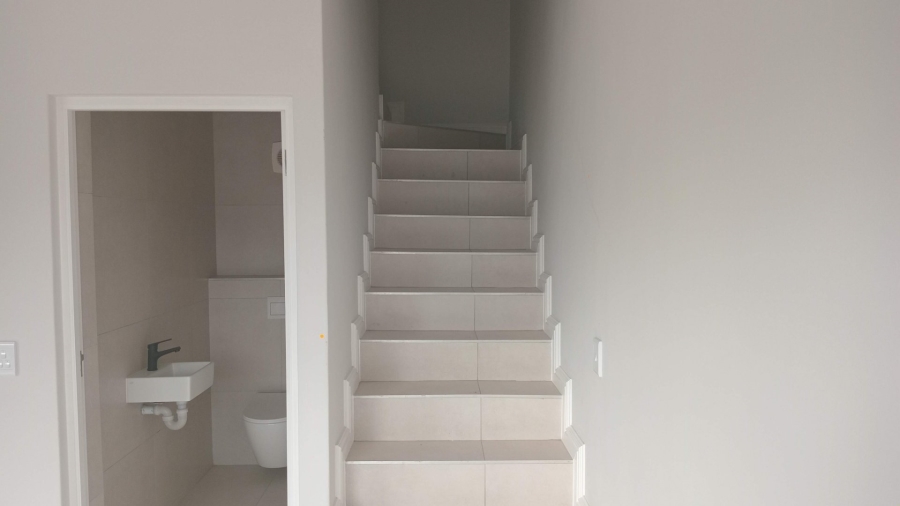 3 Bedroom Property for Sale in Sandown Western Cape